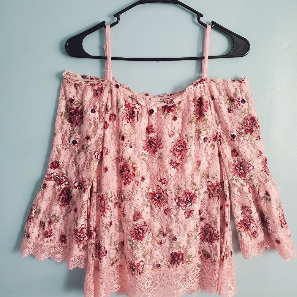 Floral off shoulder top